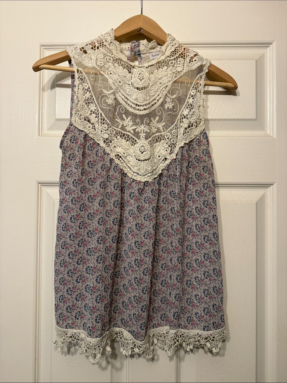 B_envied Cream Lace Yoke Floral Camisole - Blue Floral